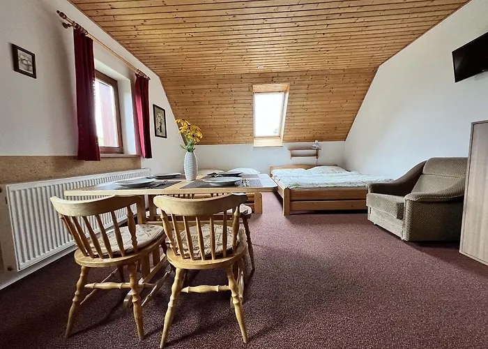 Apartament U Javoru *